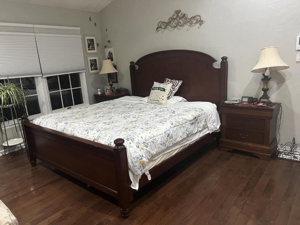 Location! House With Home Office, Gym, More-Cherry Hills Village Екстериор снимка
