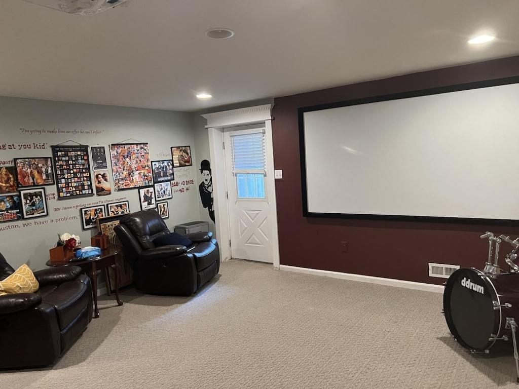 Location! House With Home Office, Gym, More-Cherry Hills Village Екстериор снимка