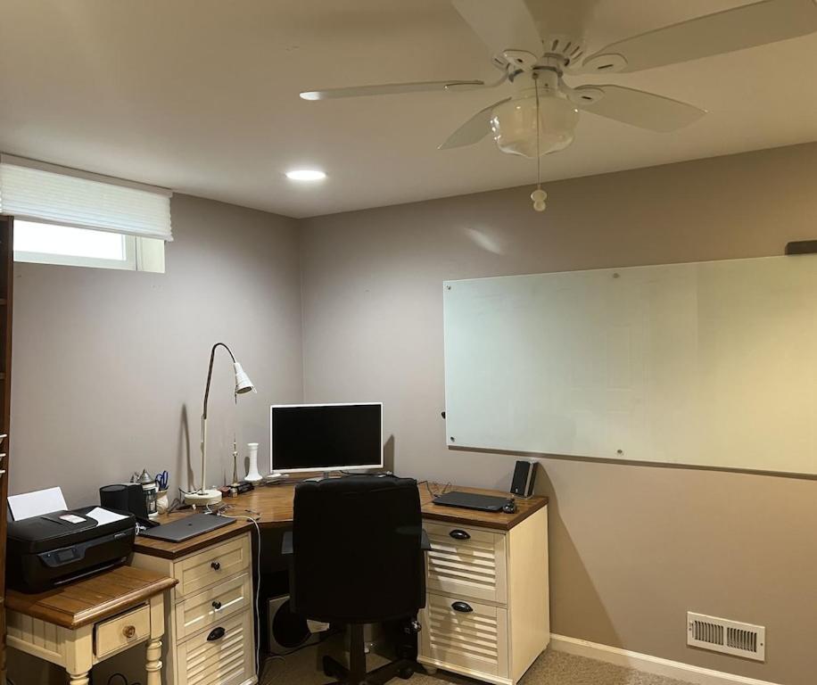 Location! House With Home Office, Gym, More-Cherry Hills Village Екстериор снимка