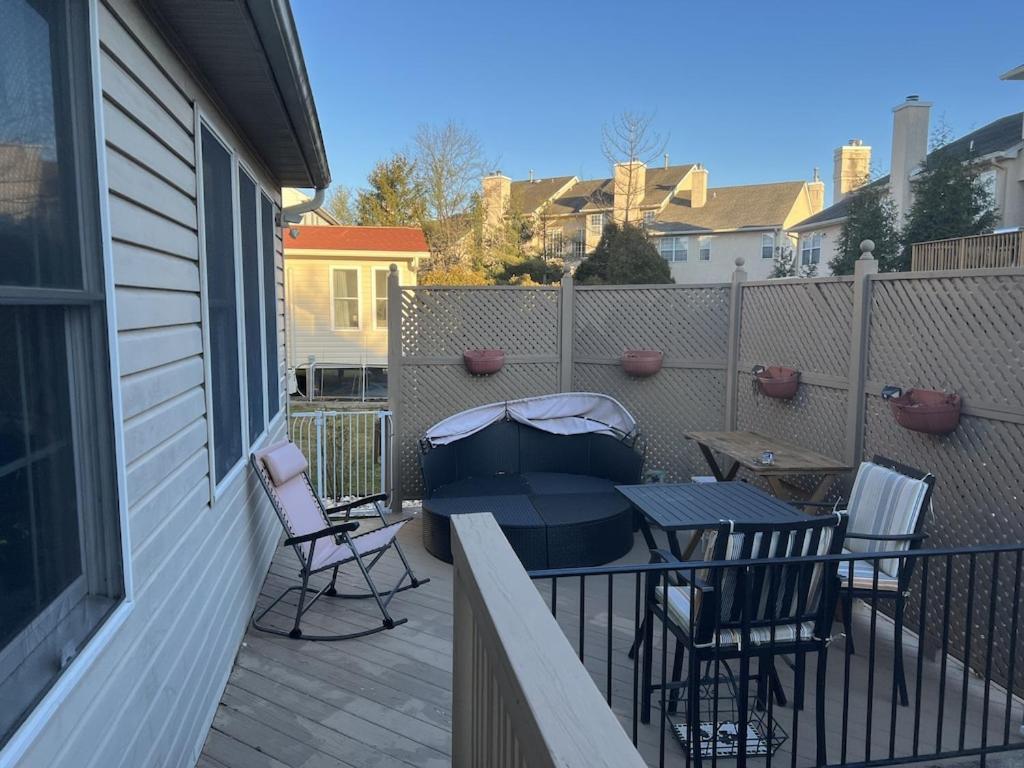 Location! House With Home Office, Gym, More-Cherry Hills Village Екстериор снимка